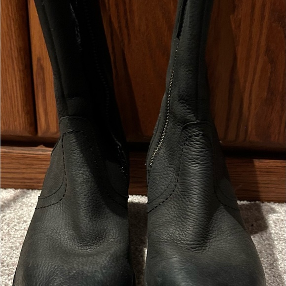 ARIAT Chelsea Boot - Picture 1 of 7